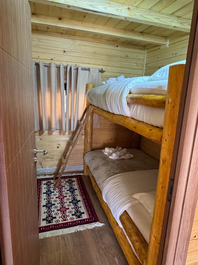 ChrisxBianca, Chris & Bianca, Albania, Theth, Mikpritja Theth bunk beds